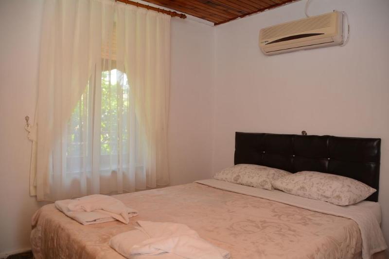 Antonios Motel Side Kültér fotó